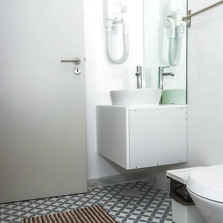 Liiiving In | Invictus Bolhao Garden Apartment Porto